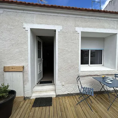Holiday home Maison La Gueriniere, 1 Piece, 2 Personnes - Fr-1-224b-224